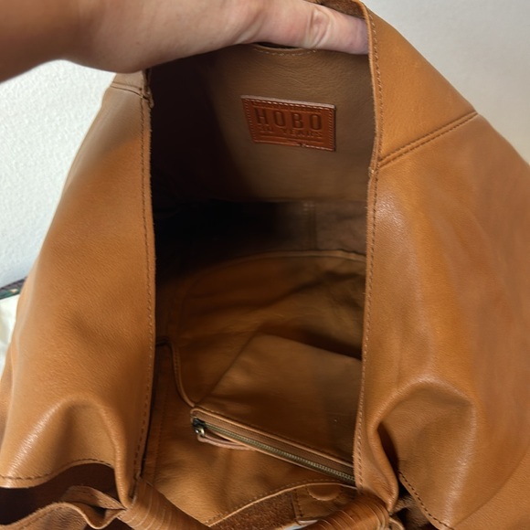 Hobo vachetta leather tote - Picture 6 of 8